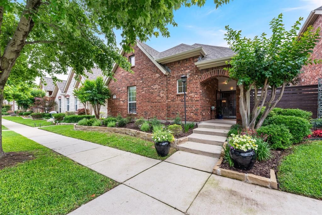 Photo of 7913 Southmark Drive, Frisco, TX 75035 (MLS # 21157724)