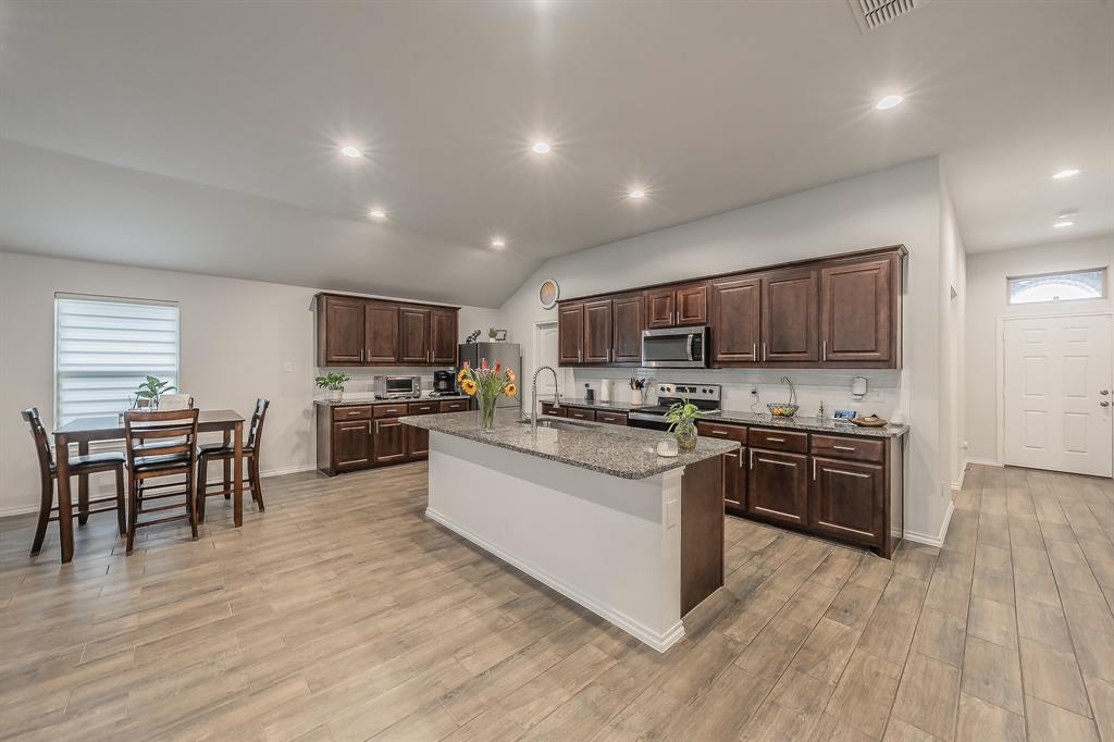 Hulen Tr - Residential