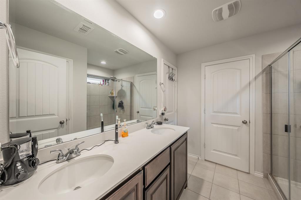 Hulen Tr - Residential