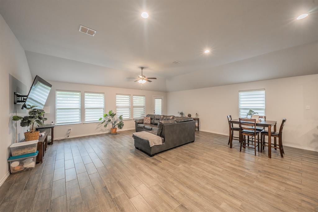 Hulen Tr - Residential