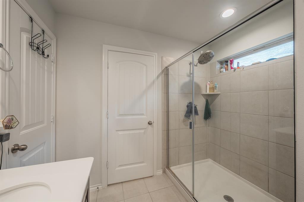 Hulen Tr - Residential