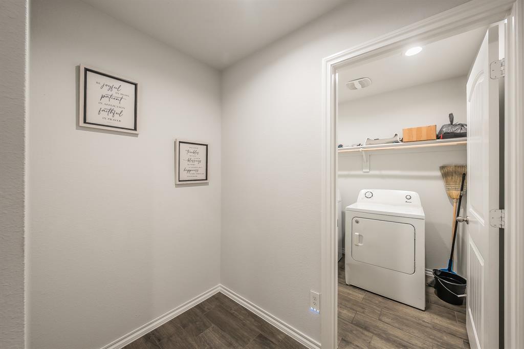 Hulen Tr - Residential