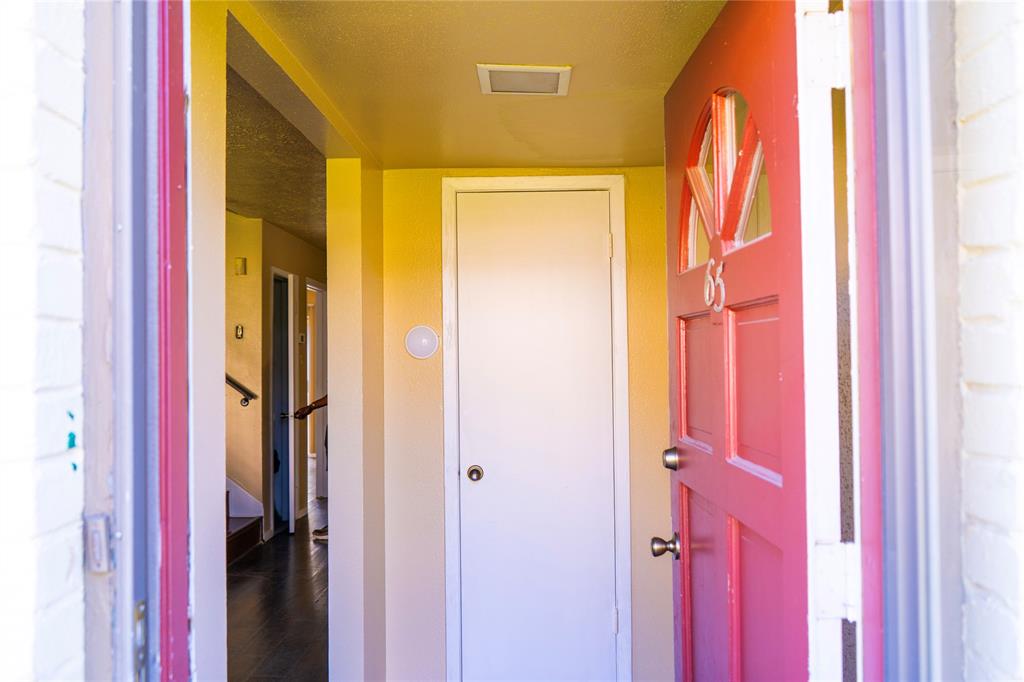 Mountain Creek Twnhs - Residential