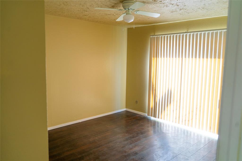 Mountain Creek Twnhs - Residential