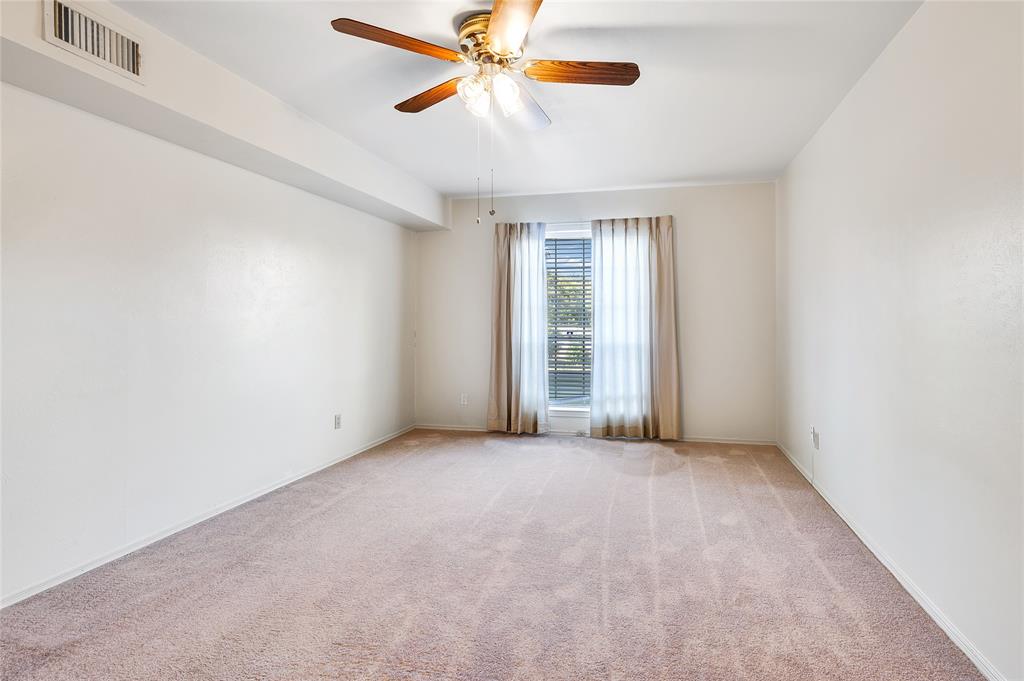 Ridglea Estate Condo - Residential