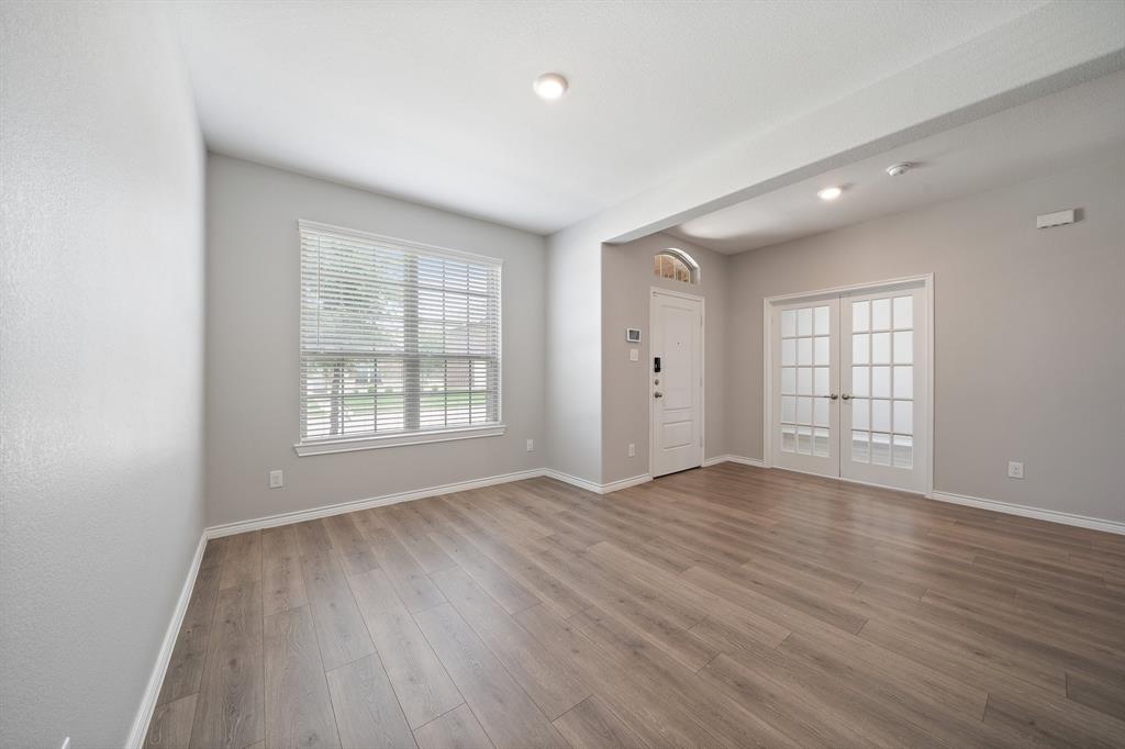 Homeplace At The Columns, The - Residential