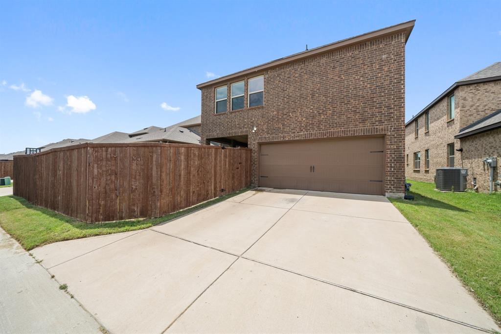 Homeplace At The Columns, The - Residential