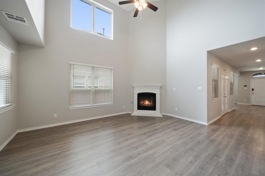 Homeplace At The Columns, The - Residential