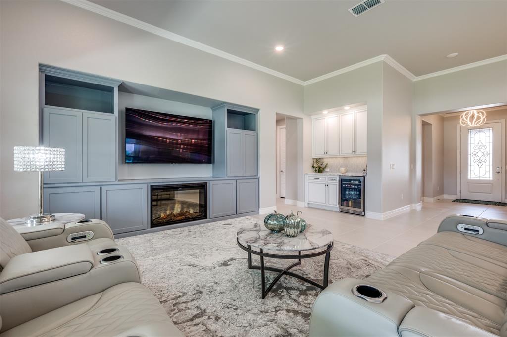 10008 Baywood Court