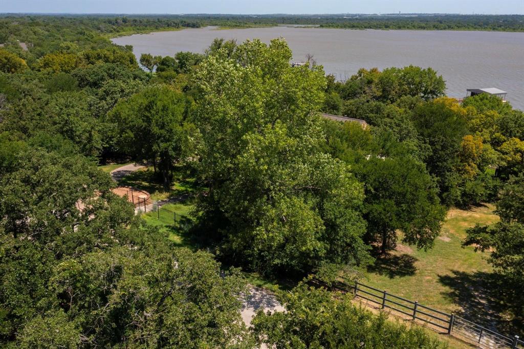 Eagle Pointe - Land