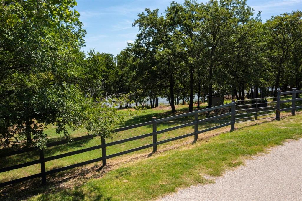 Eagle Pointe - Land