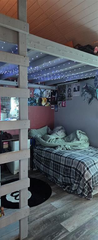 WHITAKER CHARLES - Residential