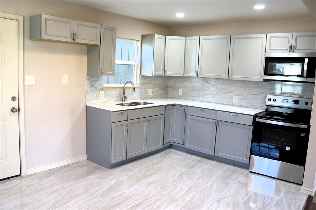 Rolling Oaks North - Residential