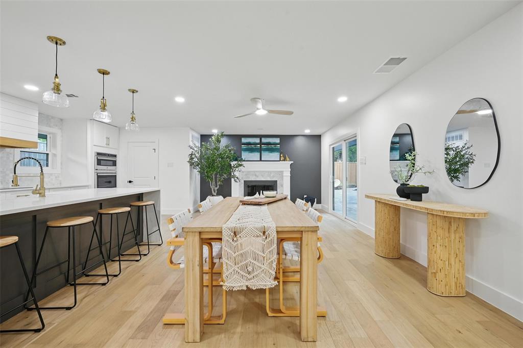 9941 Knoll Krest Drive