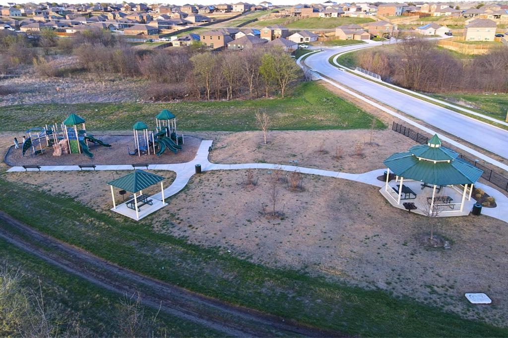 Chisholm Spgs Ph2 - Residential