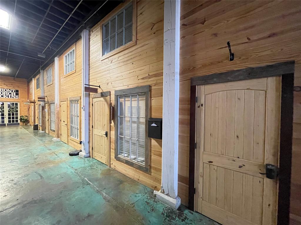 OTP DENISON - Commercial Sale