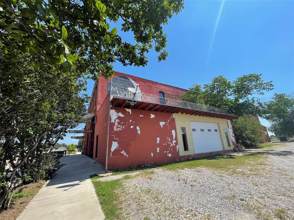 OTP DENISON - Commercial Sale