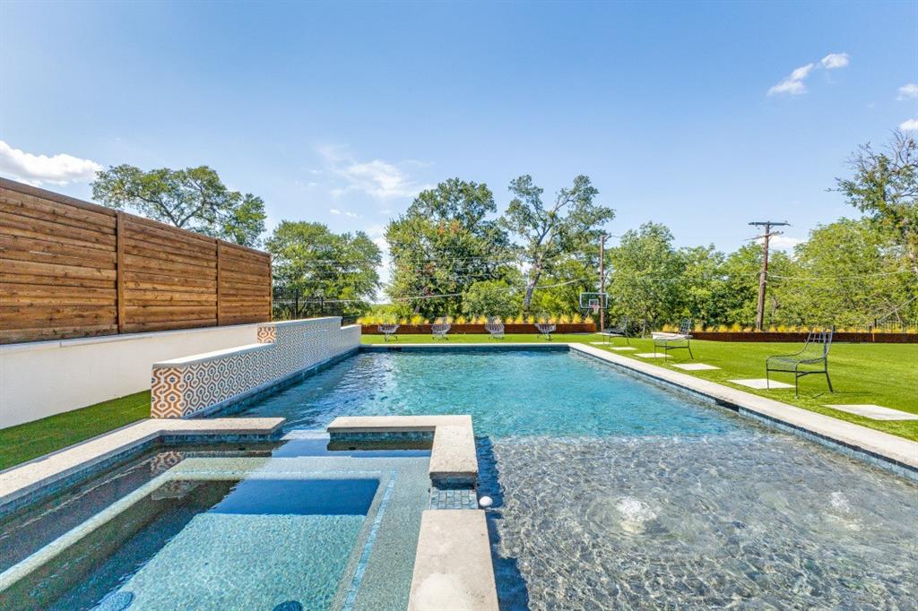 Lake Highlands Estates - Residential