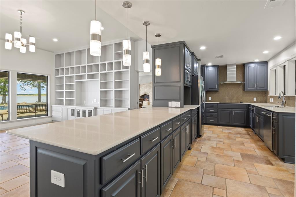 Meadowlake Estates - Residential