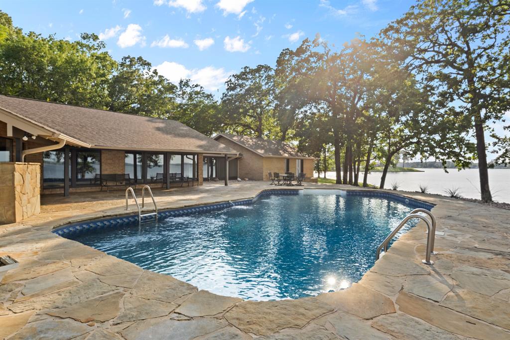 Meadowlake Estates - Residential