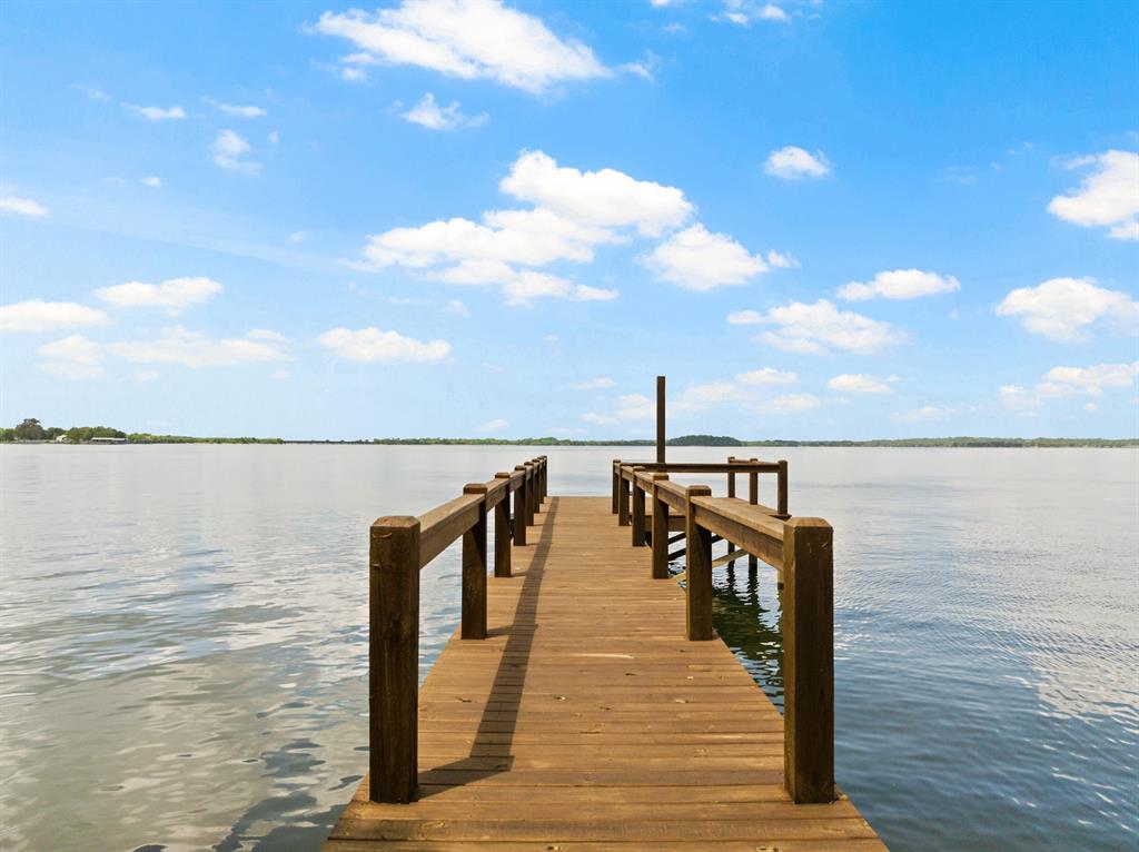 Meadowlake Estates - Residential
