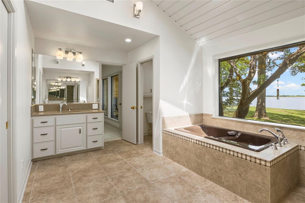 Meadowlake Estates - Residential