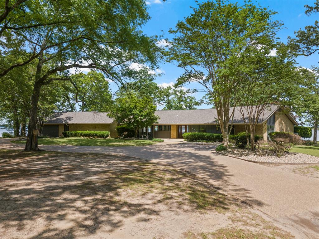 Meadowlake Estates - Residential