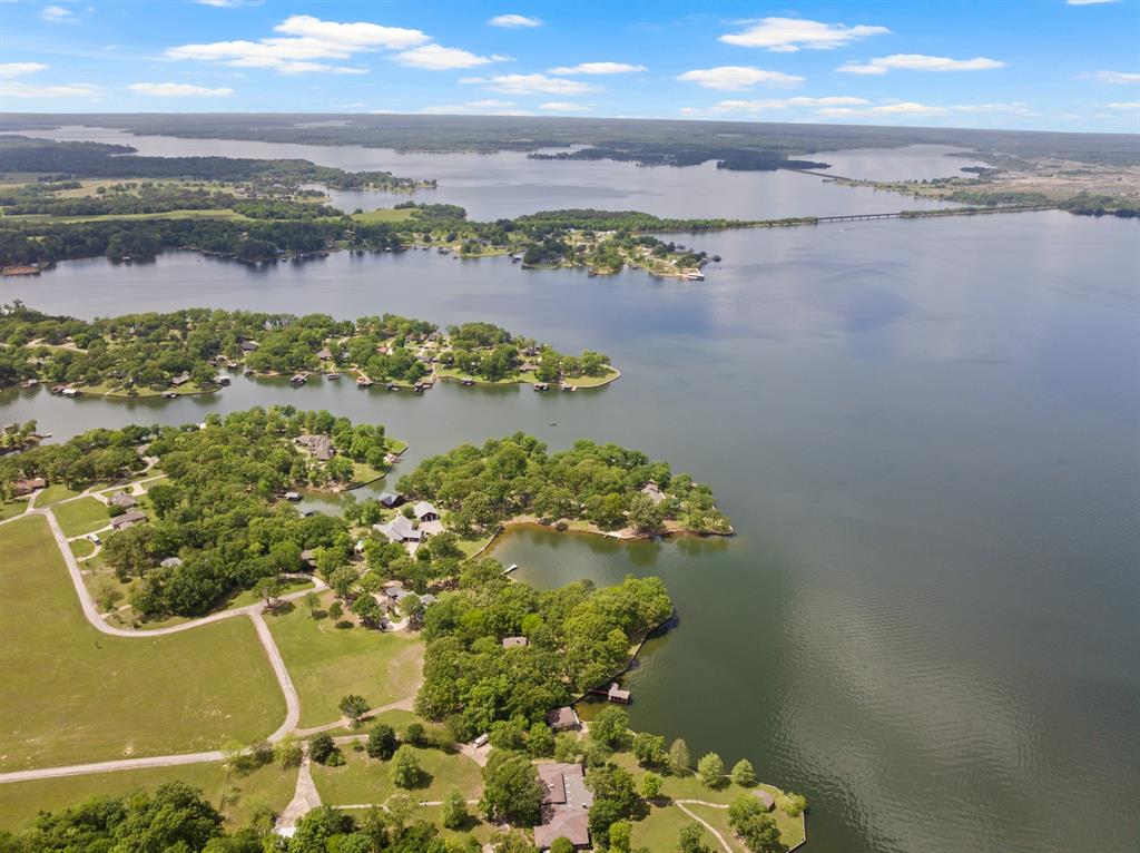 Meadowlake Estates - Residential