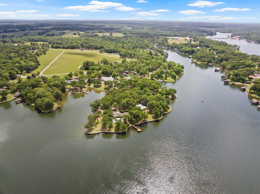 Meadowlake Estates - Residential