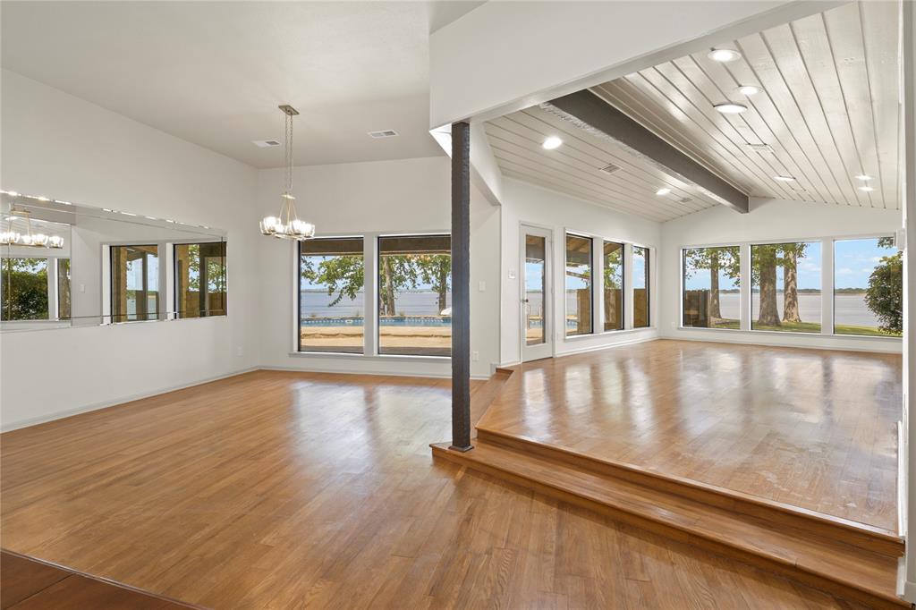 Meadowlake Estates - Residential