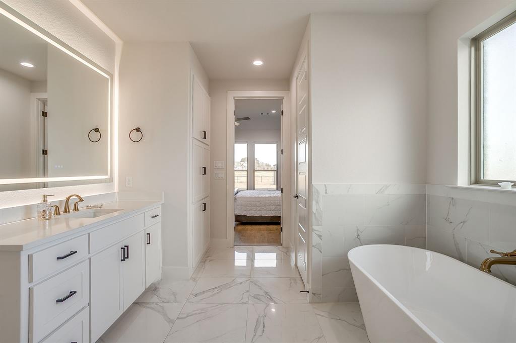 Santana Rdg - Residential