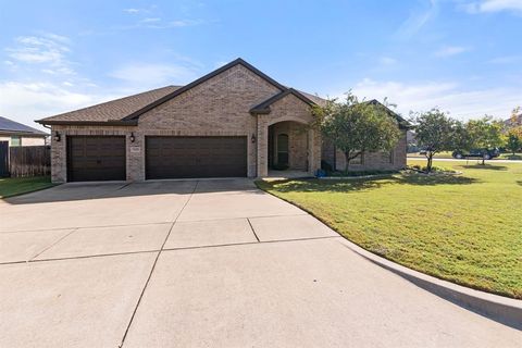 7425 Waterwell Trail Forest Hill TX 76140