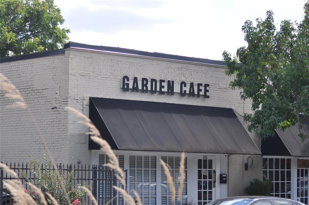 Appel and Harpers - Land