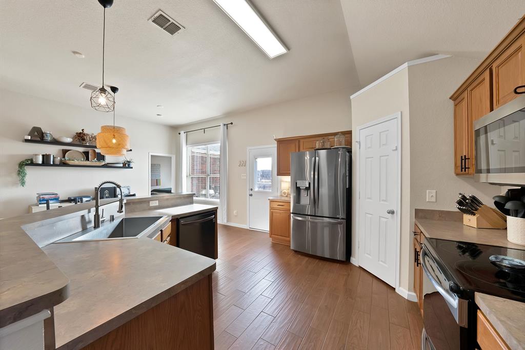 FOSSIL LAKE ADDITION - Residential