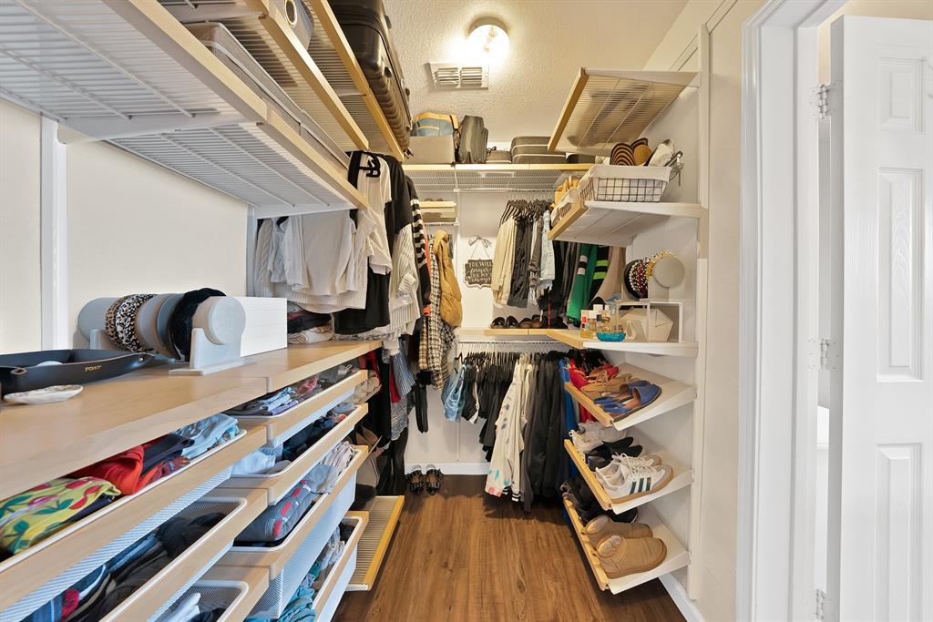 FOSSIL LAKE ADDITION - Residential