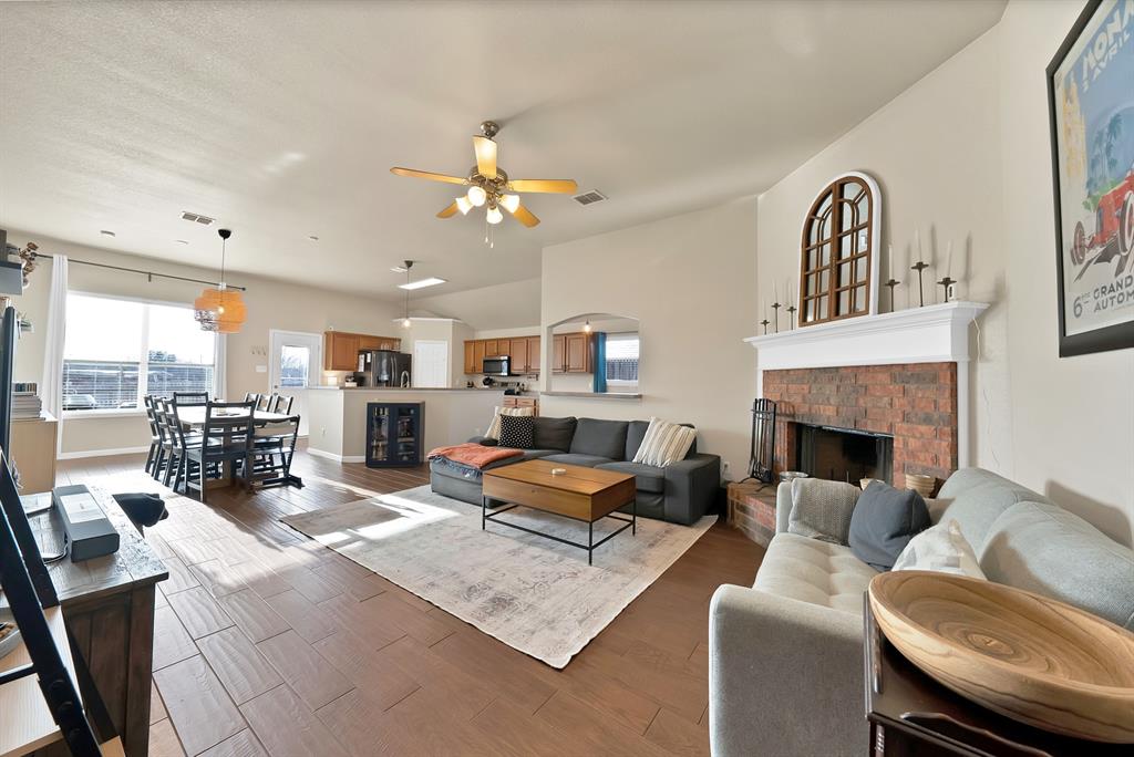 FOSSIL LAKE ADDITION - Residential