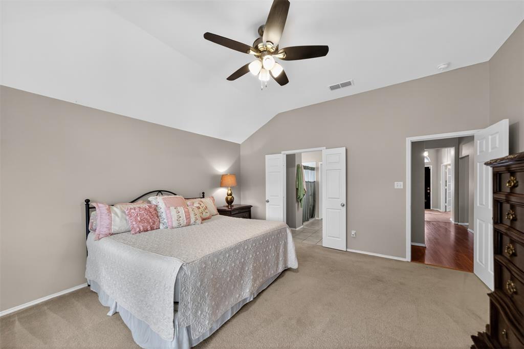 S123060 Eagles Peak Nest - Residential