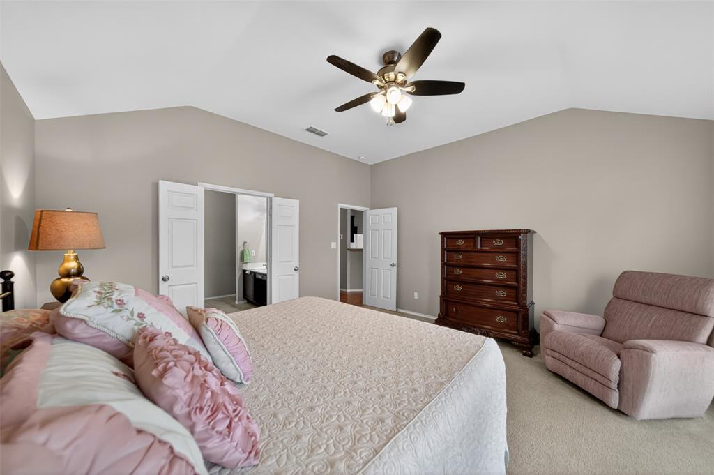 S123060 Eagles Peak Nest - Residential