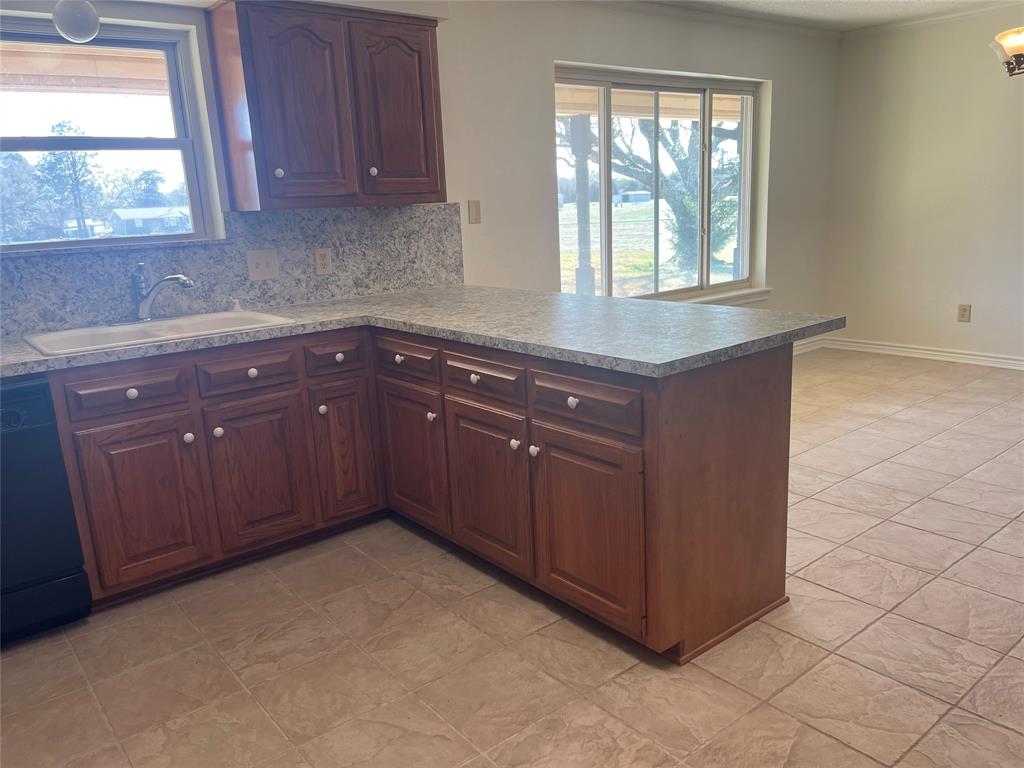 1624 County Road 1560