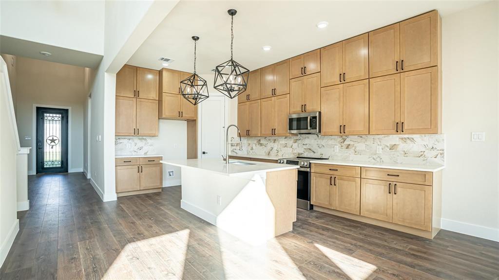 Canyon Creek V - Residential Income