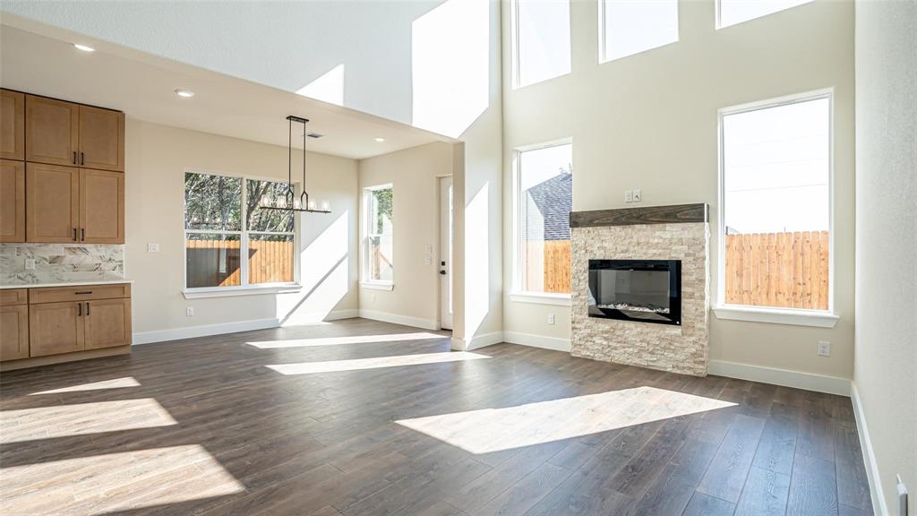 Canyon Creek V - Residential Income