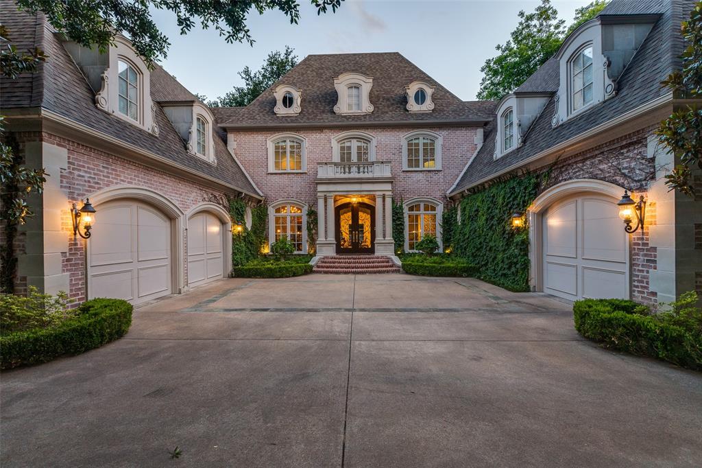 El Parado - Residential