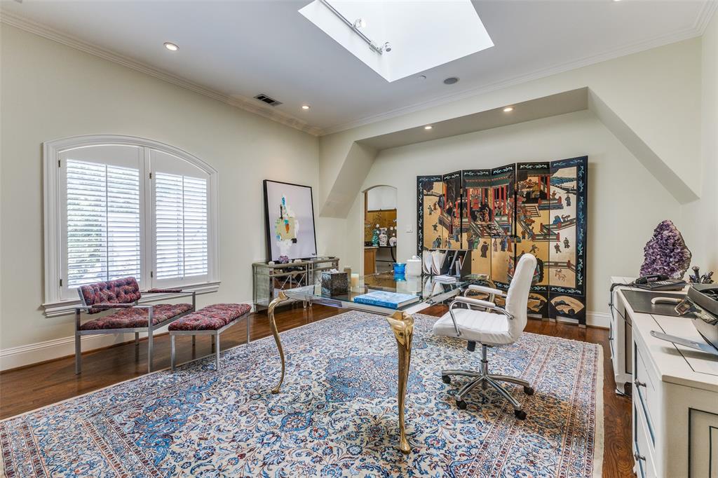 El Parado - Residential