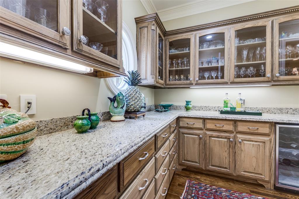 El Parado - Residential