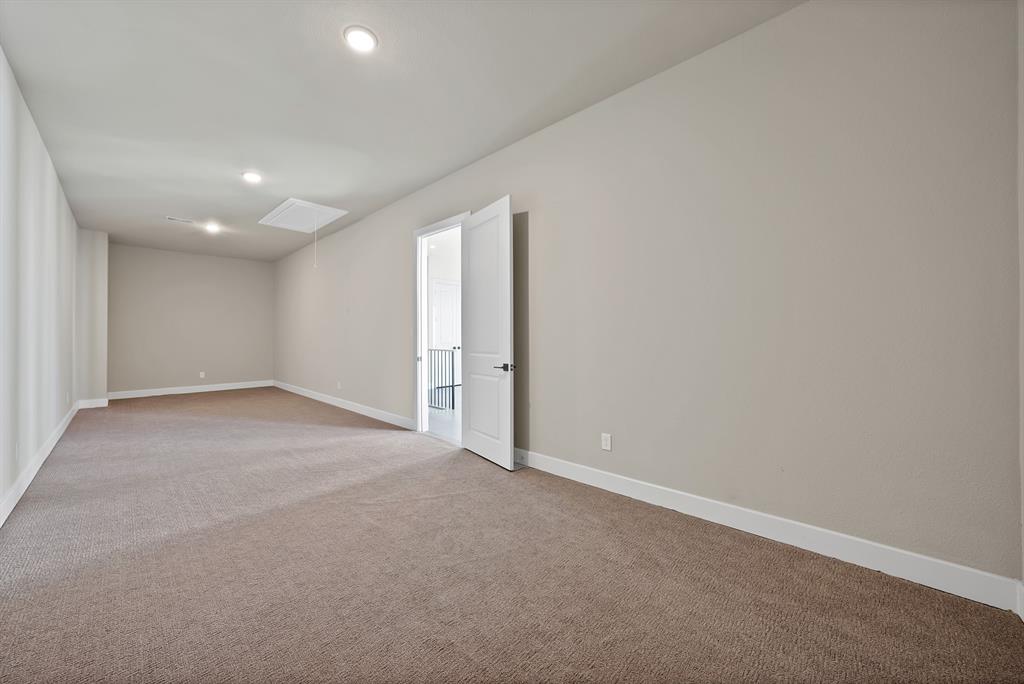 Main 7 Twnhm Add - Residential