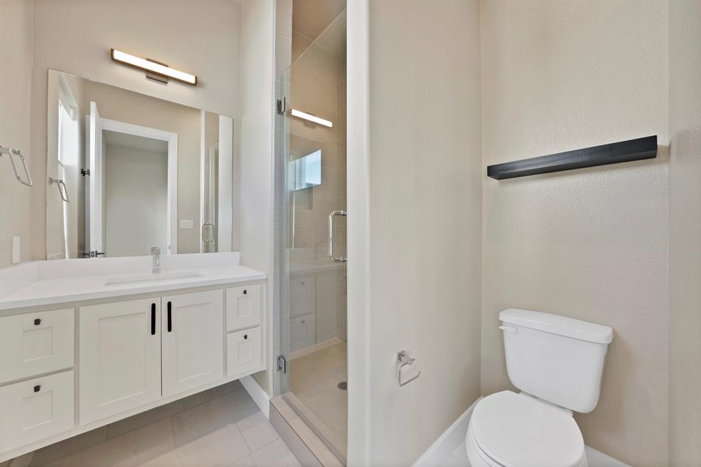 Main 7 Twnhm Add - Residential