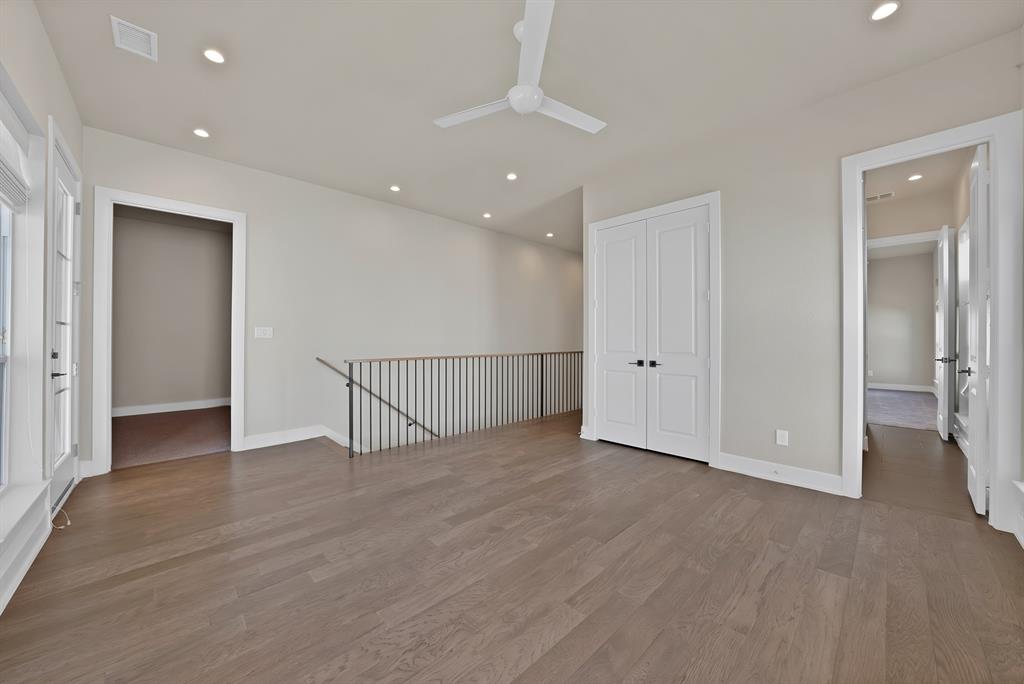 Main 7 Twnhm Add - Residential