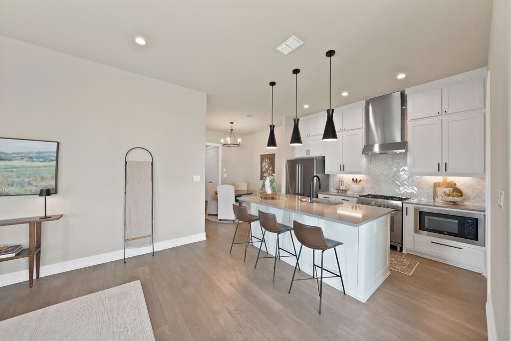 Main 7 Twnhm Add - Residential