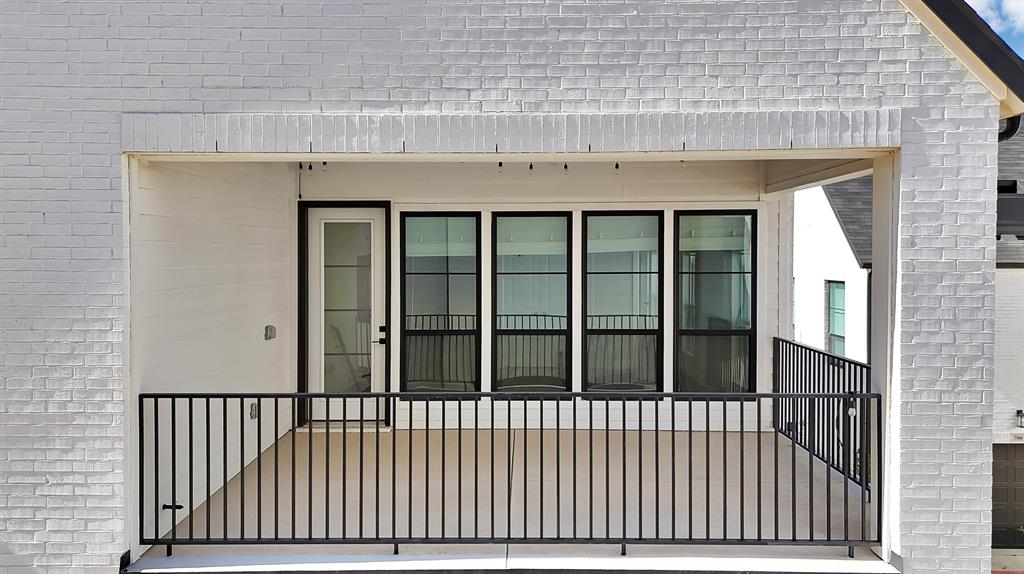 Main 7 Twnhm Add - Residential