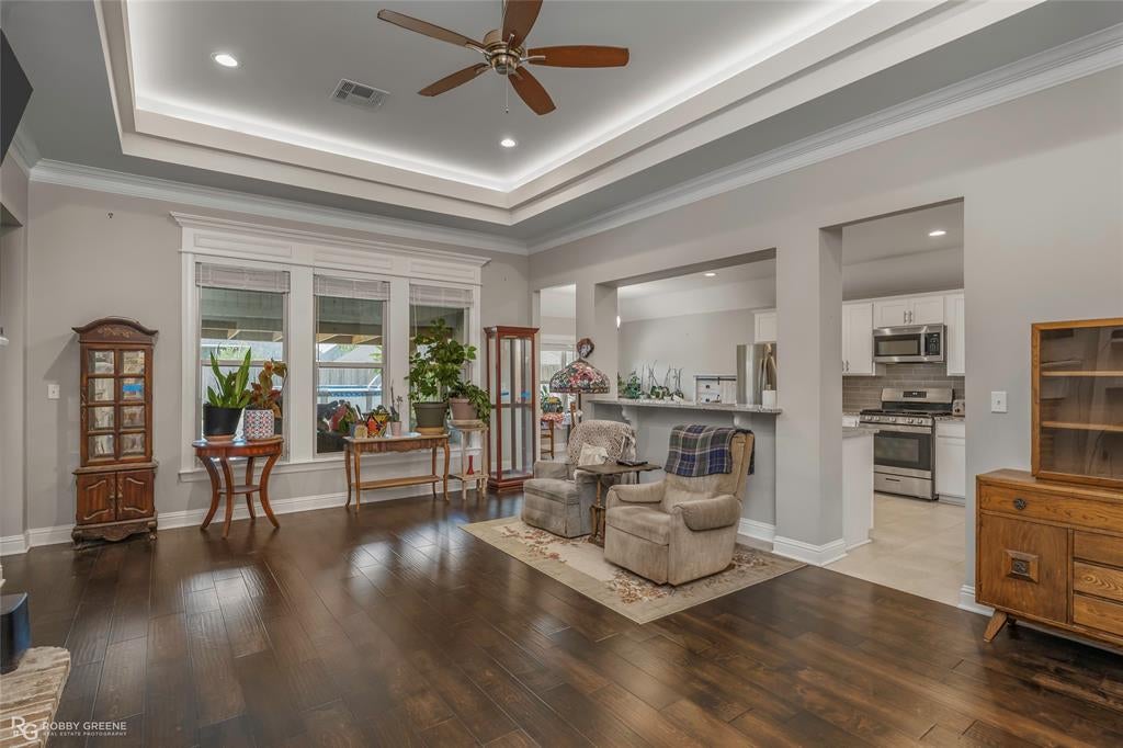 819 Abita Chase